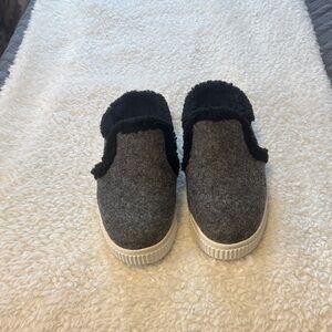 Naturalized Soul slip-in shoes for women. They are a size 6w, but fit like  6 m